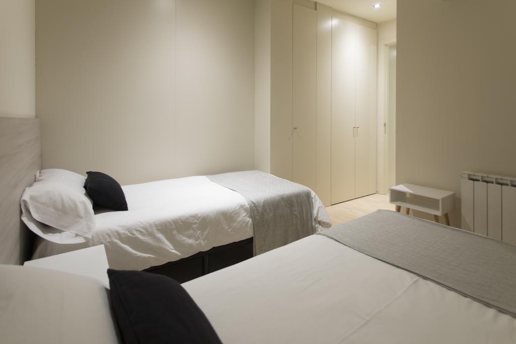 Bravissimo Cort Reial-2A Apartment Girona Exterior photo