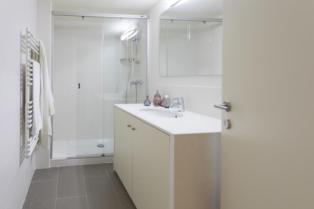 Bravissimo Cort Reial-2A Apartment Girona Exterior photo