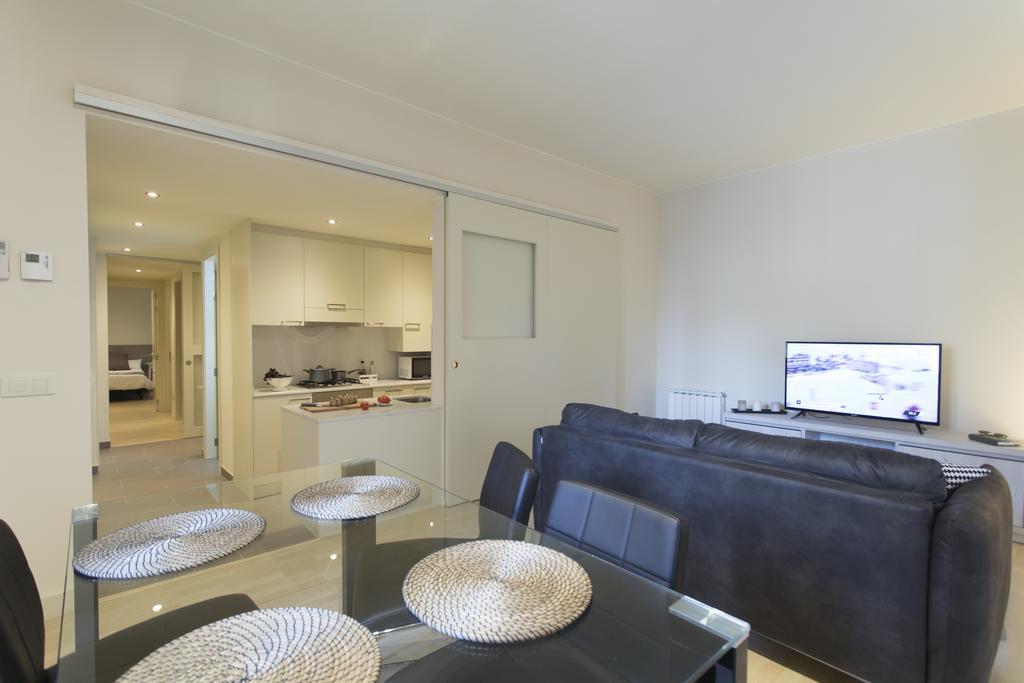 Bravissimo Cort Reial-2A Apartment Girona Exterior photo